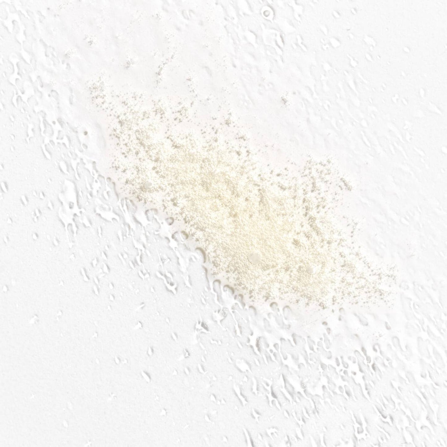 Незмивний кондиціонер-спрей Briogeo Avocado+Kiwi Leave-in Conditioner