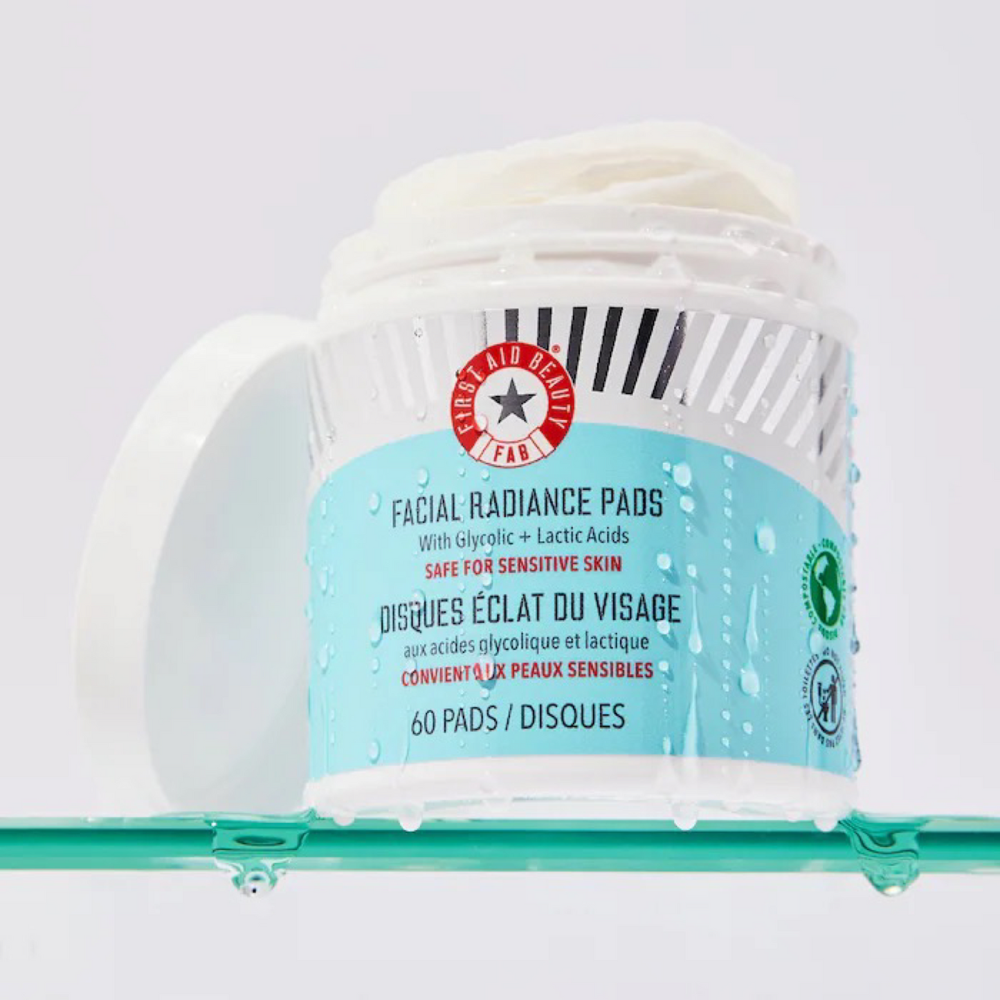 Пади-ексфоліант First Aid Beauty Facial Radiance Pads