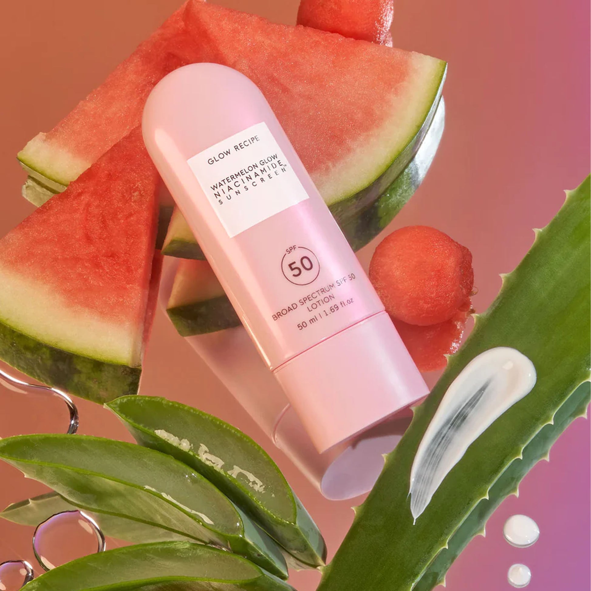 Сонцезахисний крем Glow Recipe Watermelon Glow Niacinamide SPF50